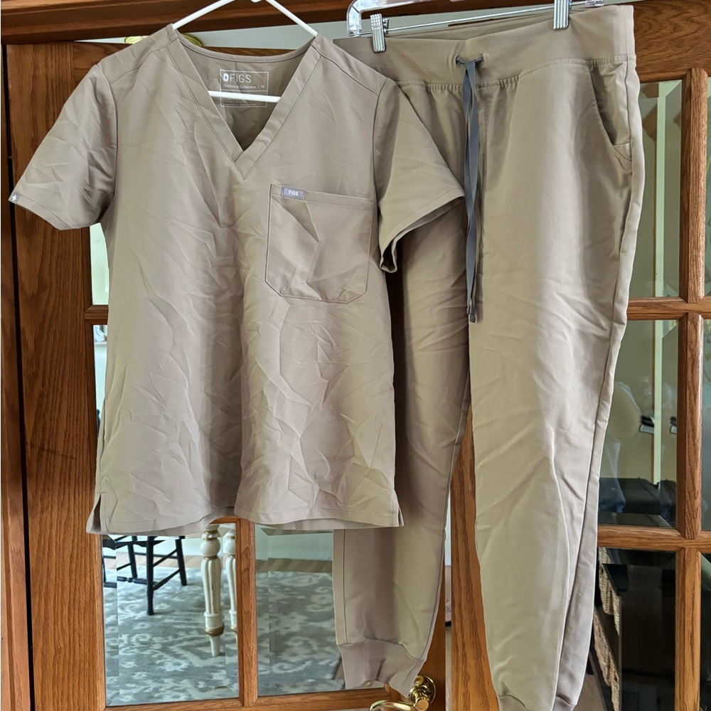 Figs Scrub Set-khaki